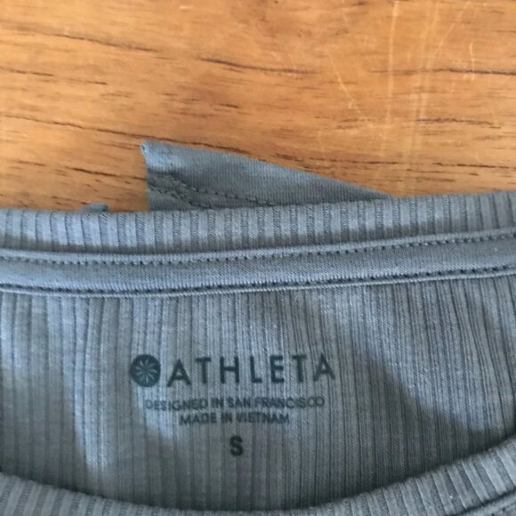 Athleta Heather Gray Monarch Ribbed Stretch Split-Tie Back Shirt Top Size Small - Picture 7 of 7